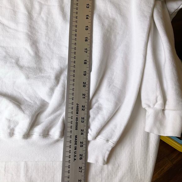 Hanes Women Sweatshirt size L White Fleece Lined I Literally Do Not Care At All - Picture 4 of 11